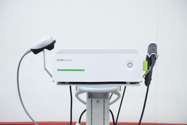 振動ヘッド付空気圧式マッサージ器