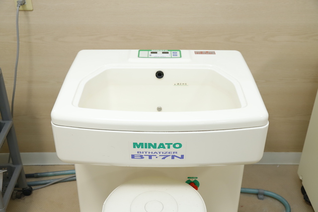 上肢向け温浴療法用装置