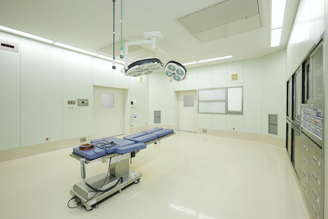 手術から入院、リハビリテーションと幅広い治療が可能